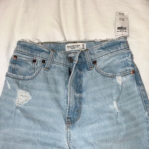 Abercrombie jeans size 25